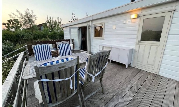 Almere House | Garden Get-Away