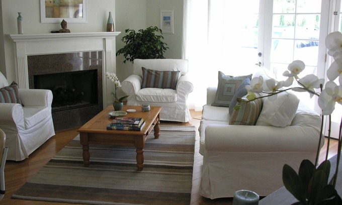 Valley Village House | Garden Guesthouse, 2 bed, 2 bath, close to Universal Studios & Hollywood Blvd