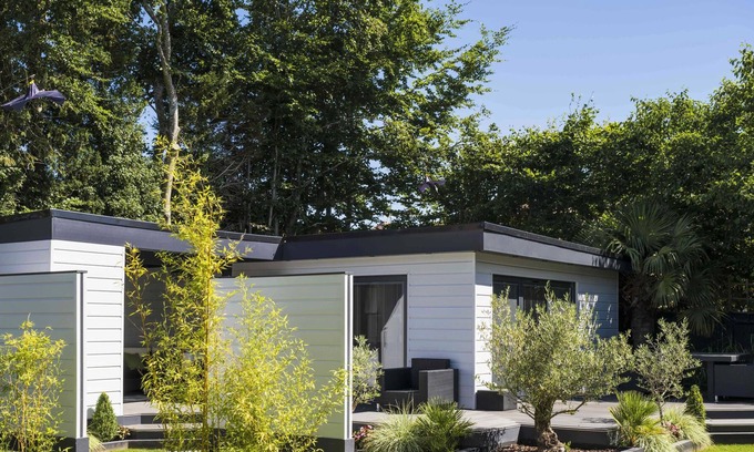 Twyford Cabin | Garden Hot Tub Cabin Twyford