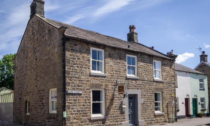 Masham Bed & Breakfast | Garden House