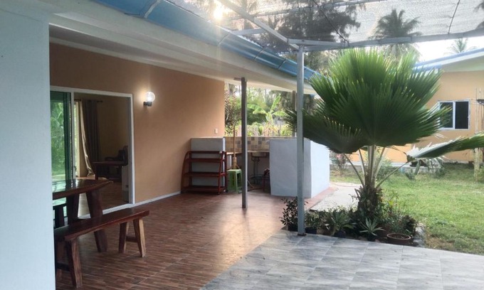 Khlong Wan Villa | Garden House