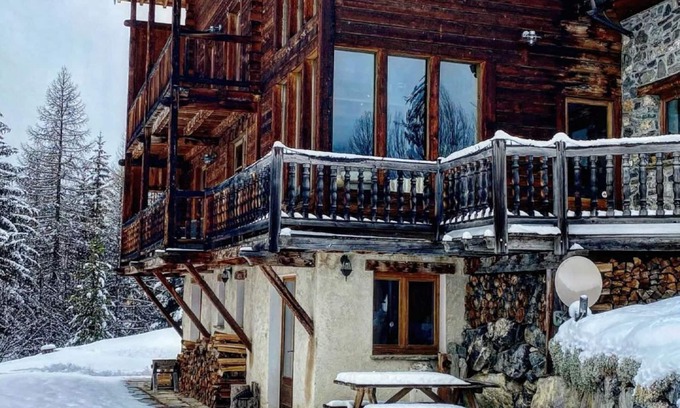 Molines-en-Queyras Apartment | GARDEN LEVEL CHALET IN THE HEART OF THE VILLAGE OF MOLINES EN QUEYRAS 4 People