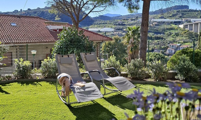 Bordighera Apartment | Garden: lovely one-bedroom apartment finely renovated, Private garden and parking space