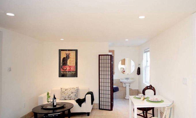 Oakland Apartment | Garden Oasis in the Oakland hills.