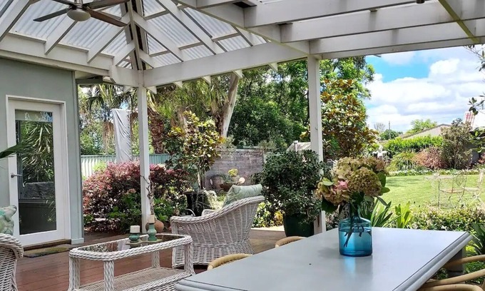 Doonside House | Garden of Eden Boutique Cottage and Spa