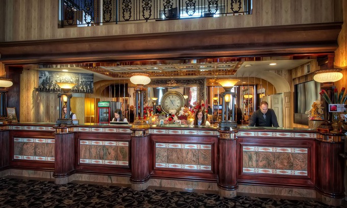 Bowmansville Hotel | Garden Place Hotel