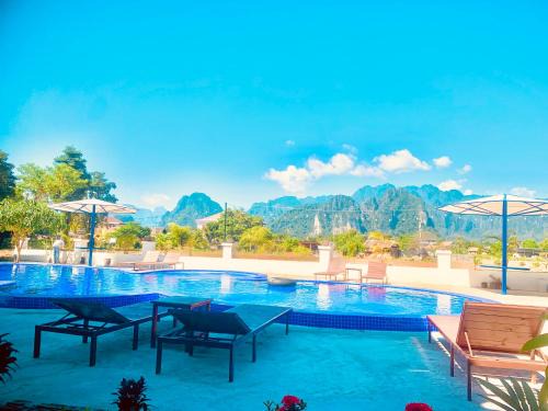 Vang Vieng Hotel | Garden Resort