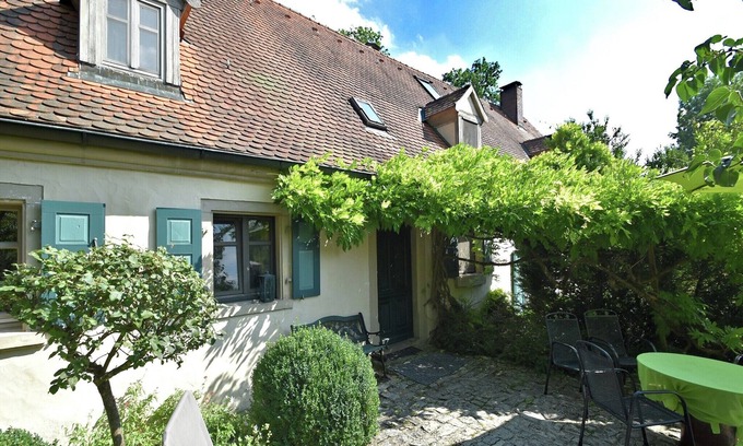 Weissenburg in Bayern House | Garden Retreat in Weissenburg