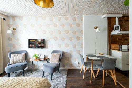 Pelgulinn Apartment | Garden Studio next to Telliskivi & Old Town