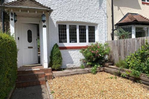 Cwmcarn House | Garden Suburbs Cottage