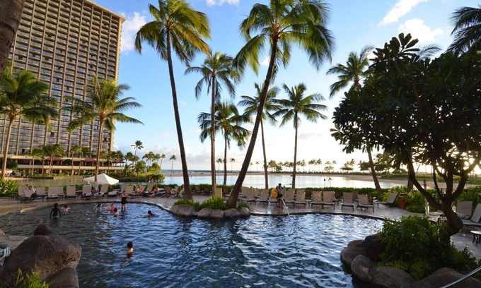 Waikiki Resort | Garden View - 2 Bedroom - Hilton Hawaiian Village - Grand Waikikian Suites By HGVC - Full Resort Acc
