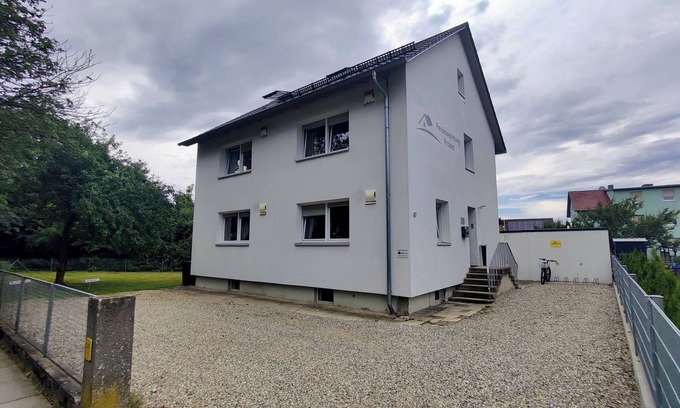 Laupheim Apartment | Garden view - apartment for up to 6 people.