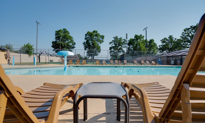 Table Rock Condo | Garden View Escape | Resort Amenities