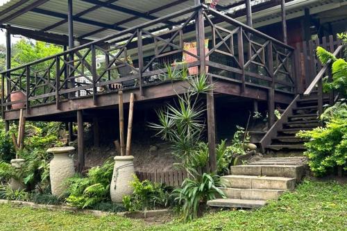 Hibberdene House | Garden View Seaside Chalet