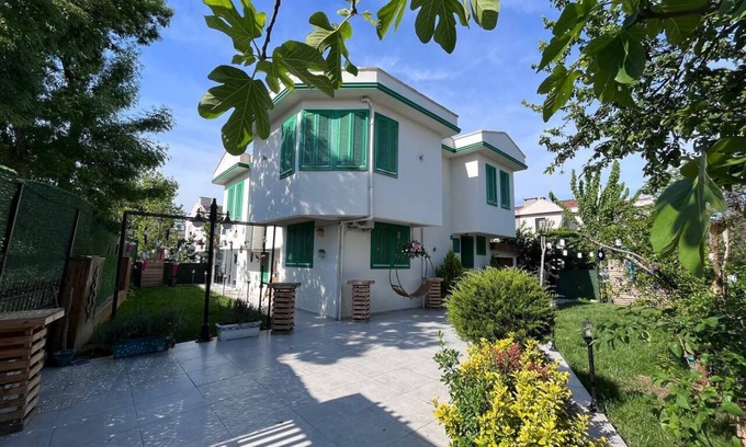Nilufer Villa | Garden Villa with Green Shutters Spacious with Charming in Bursa