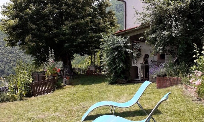 Saturnana House | Garden with views and absolute tranquility