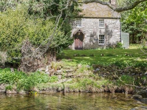 Balnaboth House | Gardener's Bothy