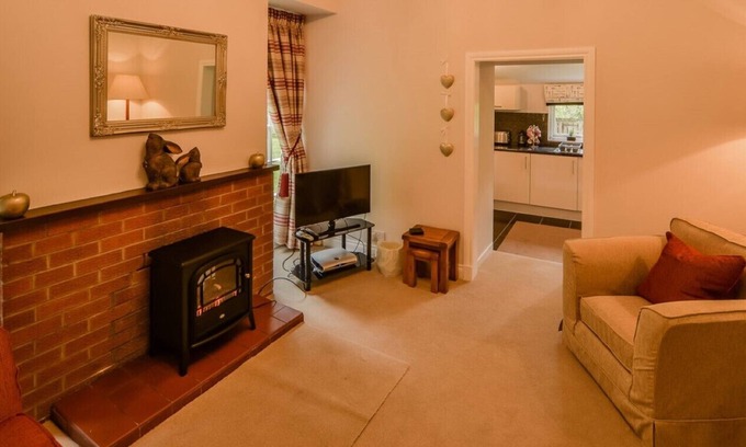 Maybole House | Gardens Cottage - Family Friendly Cottage on the Beautiful Blairquhan Estate