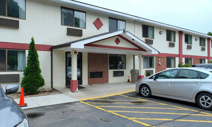 Gardner Hotel | Gardner Inn