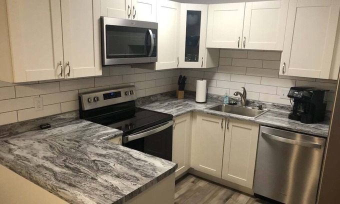 Sioux Falls House | Garfield 4 Bedroom Close To It All!