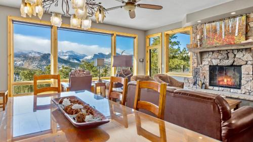 Windcliff Estates Apartment | Garlands' Alpine Lodge Condominium 3 Bedroom condo