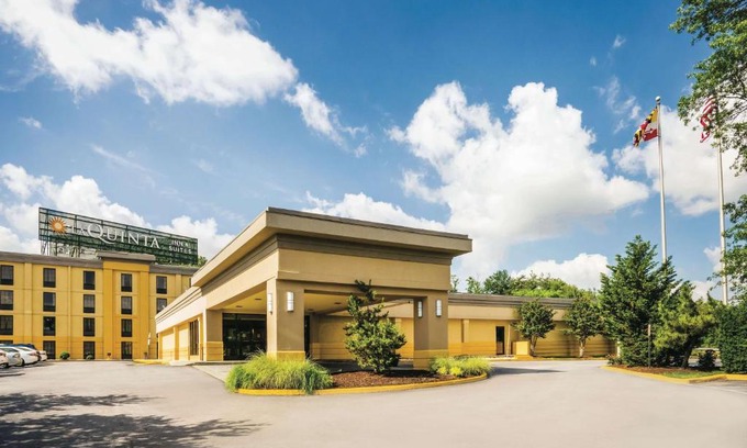 Glen Burnie Hotel | Garner Hotel Glen Burnie BWI Airport Area by IHG