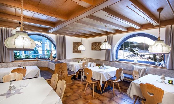 Selva di Val Gardena Hotel | Garni La Majon