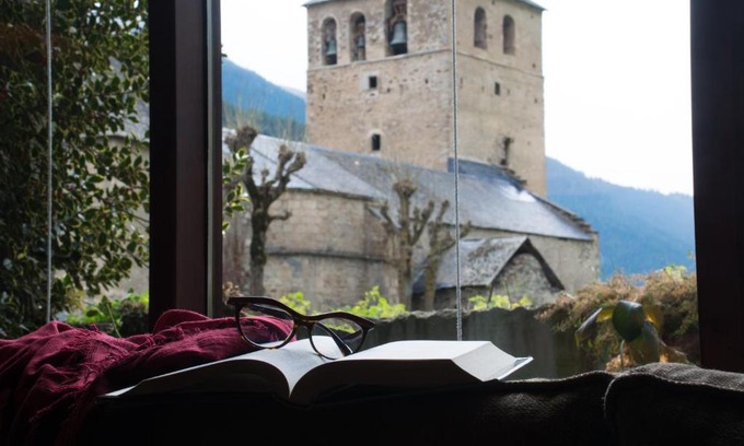 Garos Bed & Breakfast | Garos Ostau
