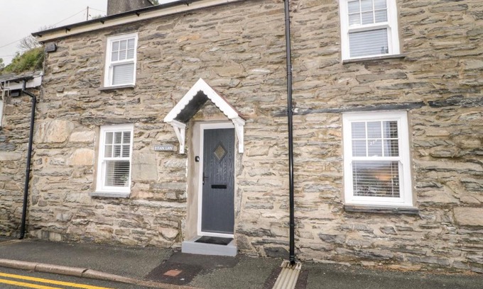 Tanygrisiau House | Garreg Lwyd