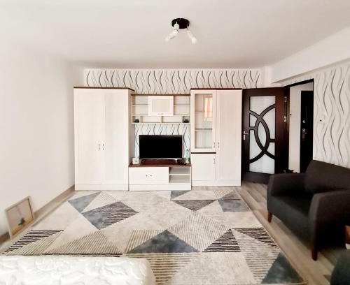Roman Apartment | Garsoniera