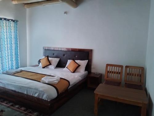 Hundur House | Gaskit Residecy