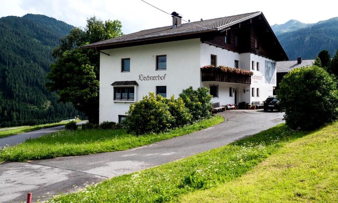 Obertilliach House | Gastehaus Lechnerhof
