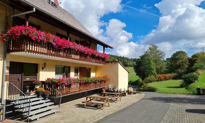 Udersdorf Apartment | Gasthaus Paula