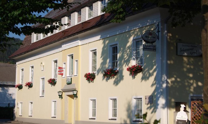 Windischgarsten House | Gasthaus-Pension Schwarzer Graf