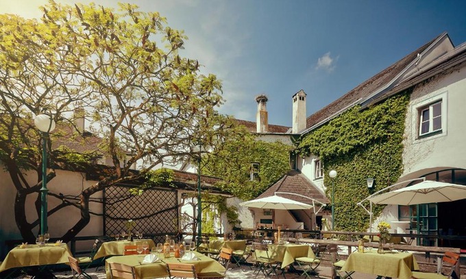 Ardagger Markt Hotel | Gasthof Hotel Schiffsmeisterhaus