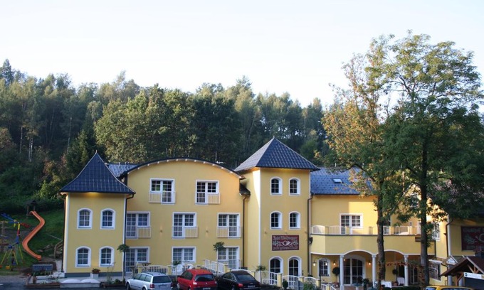 Elmberg Hotel | Gasthof & Hotel Wolfsegger