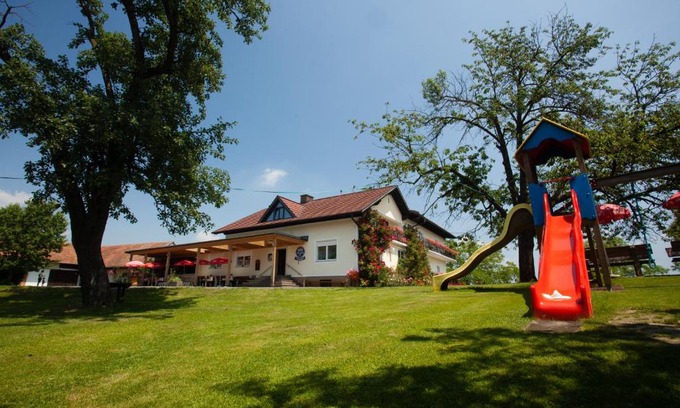 Paldau House | Gasthof-Pension Weninger