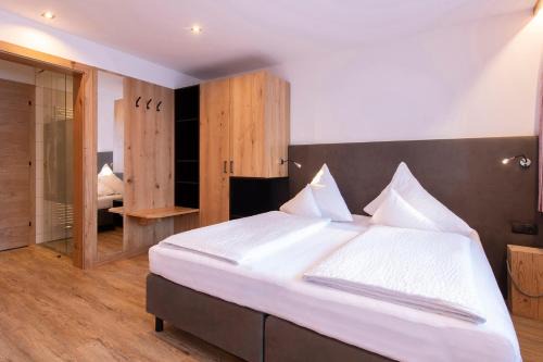 Gargellen House | Gasthof-Pension Wulfenia