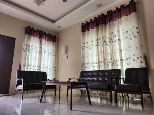 Pengkalan Hulu House | Gated Family House- next to MRSM