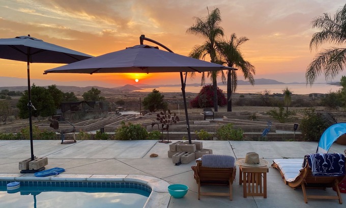 Perris House | Gated Lake Mathews Retreat – Stunning Views, Modern Comforts. FULLY FURNISHED.