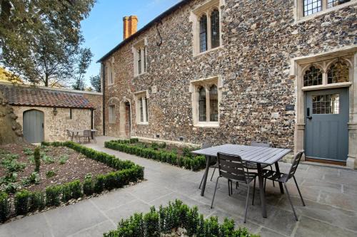 Saint Osyth House | Gatehouse East