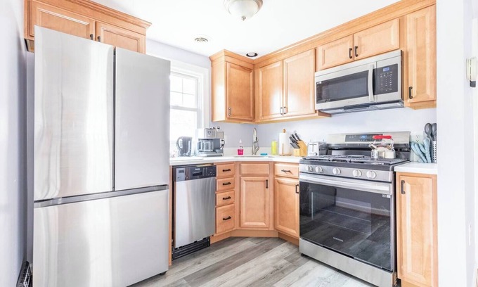 North Buffalo House | Gates Circle 2 Bedroom Newly Renovated Haven