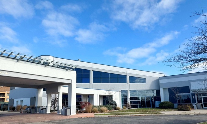 Flint Hotel | Gateway Hotel & Convention Center, BWPC