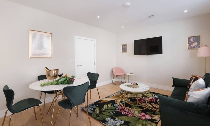 Bath Apartment | John Street One Bedroom Apartment