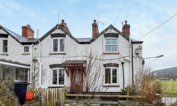 Corwen Cottage | 3 bedroom accommodation in Corwen and the Berwyn Mountains