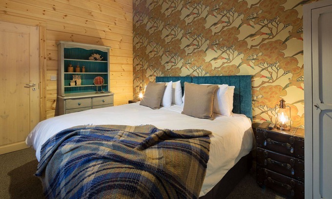 Kirkby Stephen Cottage | Rough Fell - sleeps 6 guests in 3 bedrooms