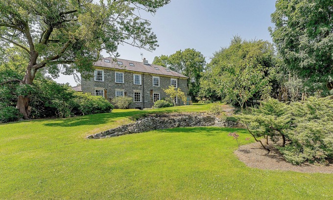 Ystrad Meurig Cottage | 1 bedroom accommodation in Tregaron and the Cambrian Mountains