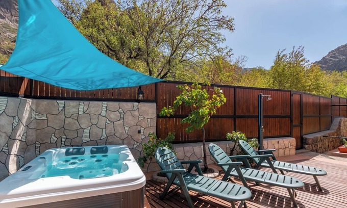 La Solana House | GC0272 Holiday cottage with jacuzzi in Ayacata