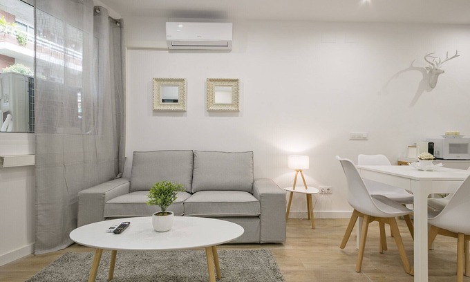 Les Corts Apartment | GE3