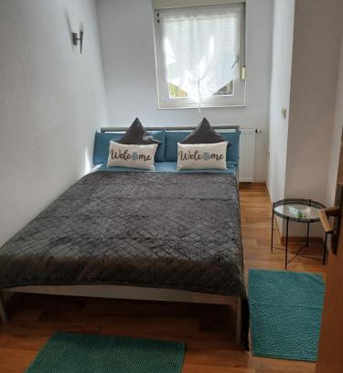 Oberdorla Apartment | Gemütliche 2-Zimmer-Wohnung mit Top-Anbindung
